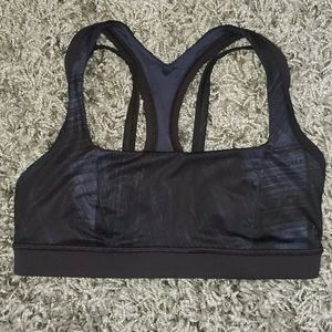 Lululemon sports bra, size 6